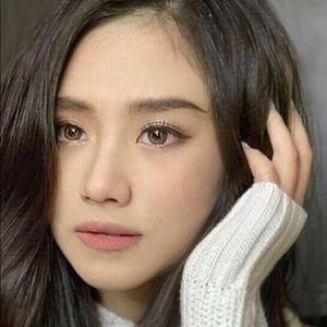 Meet your Posher, Chelle